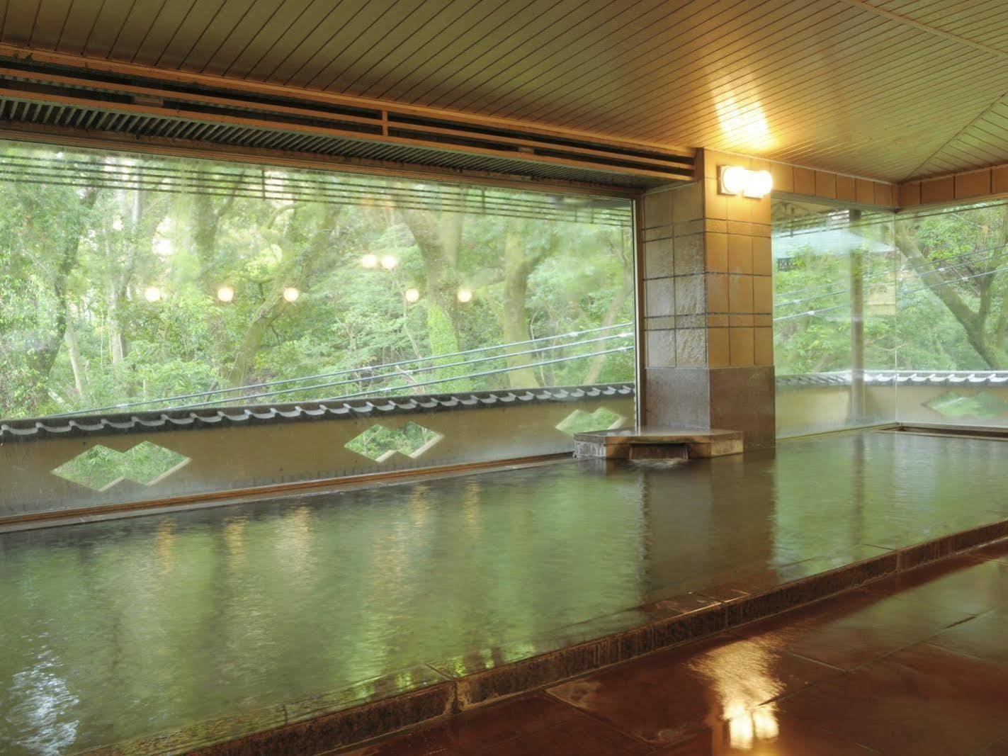 Yugawara Onsen Kawasegien Isuzu Hotel Atami  Exterior foto